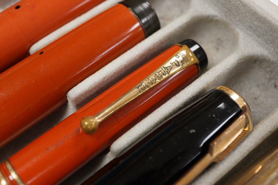 A large collection of Parker 51 pens and pencils, plus other Parkers, some incomplete